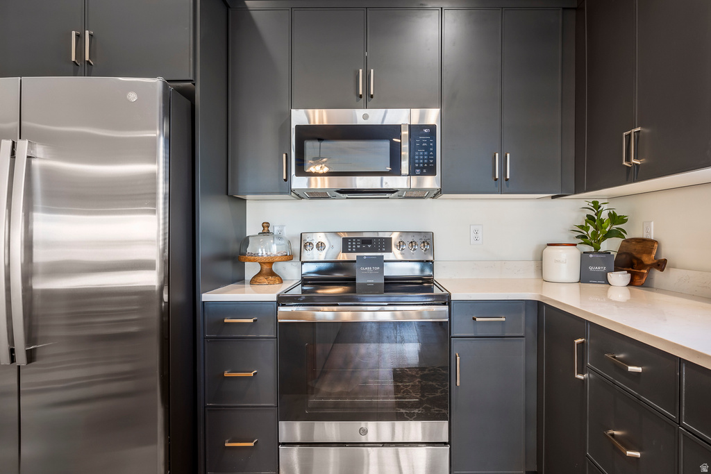 129 S 940 E Santaquin, UT 84655