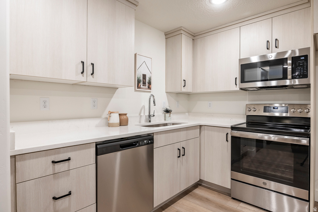 129 S 940 E Santaquin, UT 84655