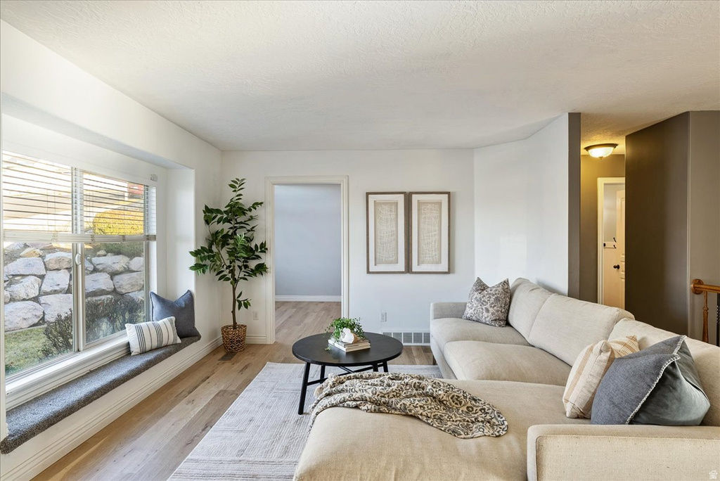 842 E 2150 S Bountiful, UT 84010