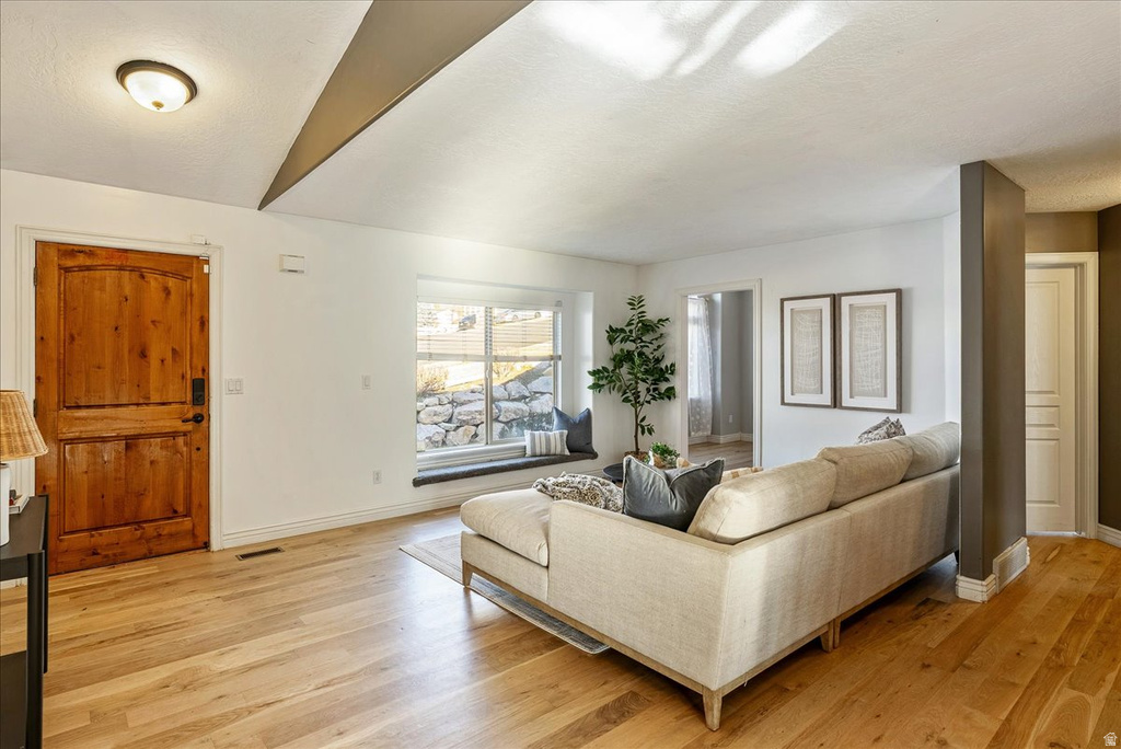 842 E 2150 S Bountiful, UT 84010