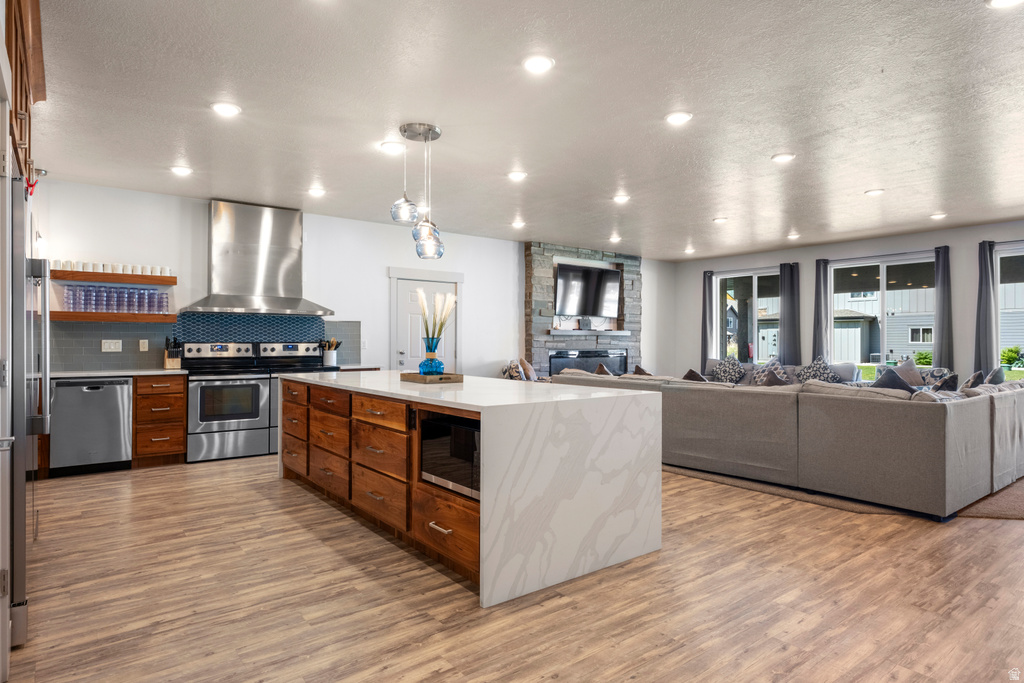 175 S BLUE TOPAZ ST Garden City, UT 84028