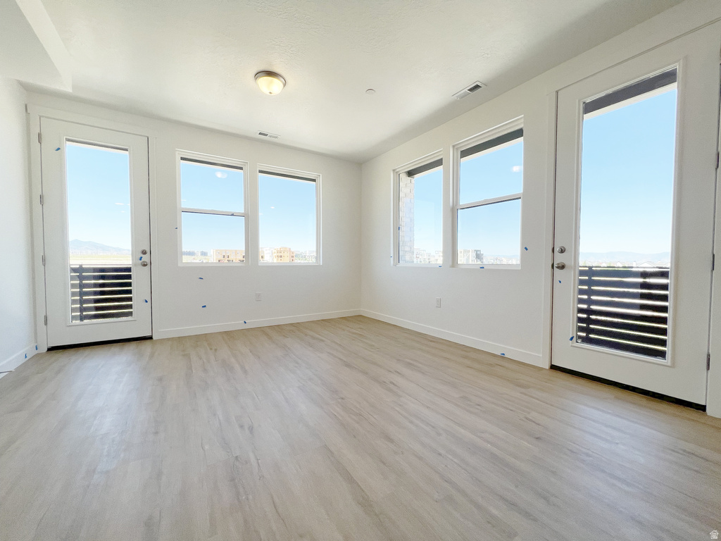 5263 W REVENTON RD #403 South Jordan, UT 84009