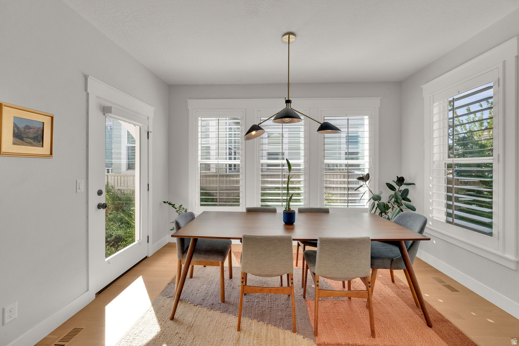 6889 W LAKE AVE South Jordan, UT 84009