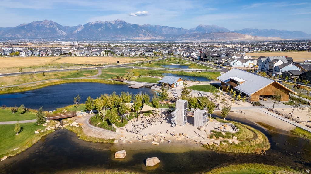 6889 W LAKE AVE South Jordan, UT 84009