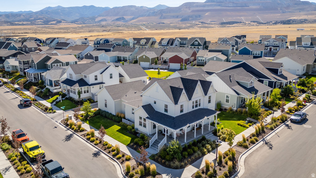 6889 W LAKE AVE South Jordan, UT 84009