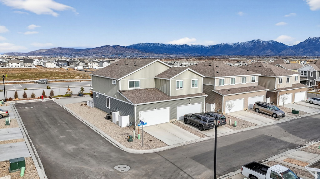 84 E FAIRMONT PL Saratoga Springs, UT 84045