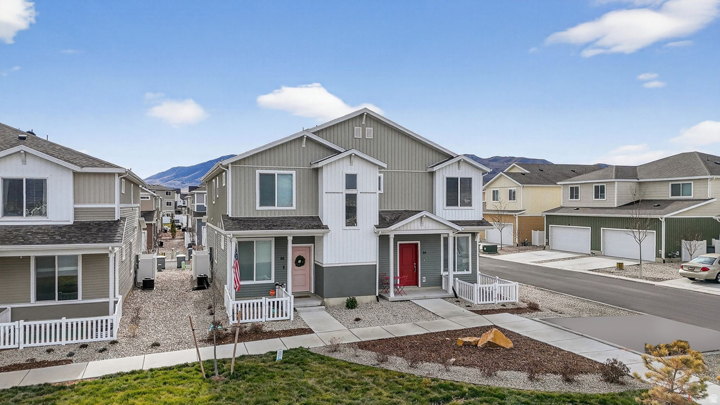 84 E FAIRMONT PL Saratoga Springs, UT 84045