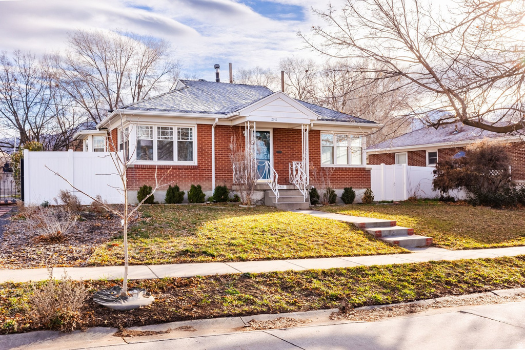 2911 S JUDITH ST Salt Lake City, UT 84106