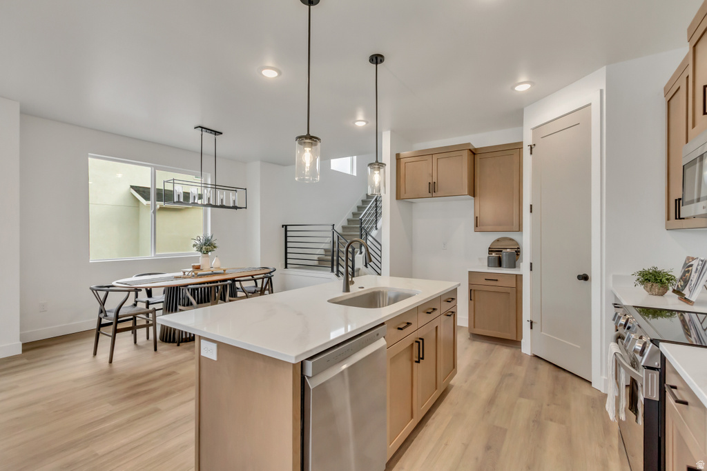 1367 N 1475 E #27 Payson, UT 84651