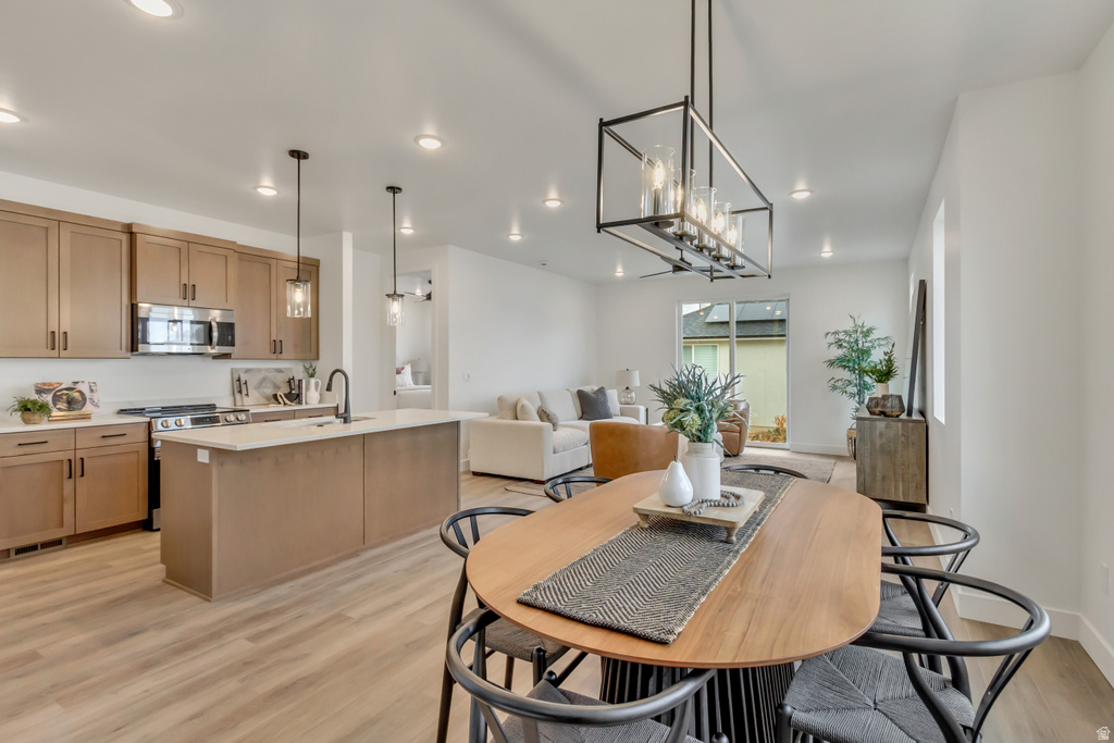 1367 N 1475 E #27 Payson, UT 84651