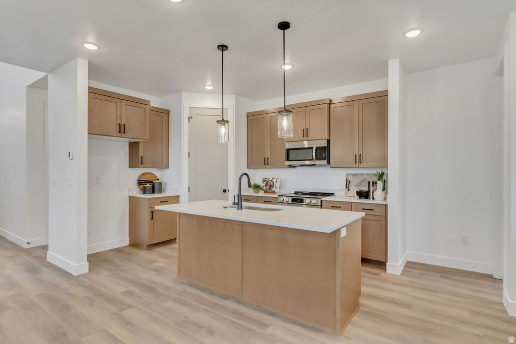 1367 N 1475 E #27 Payson, UT 84651