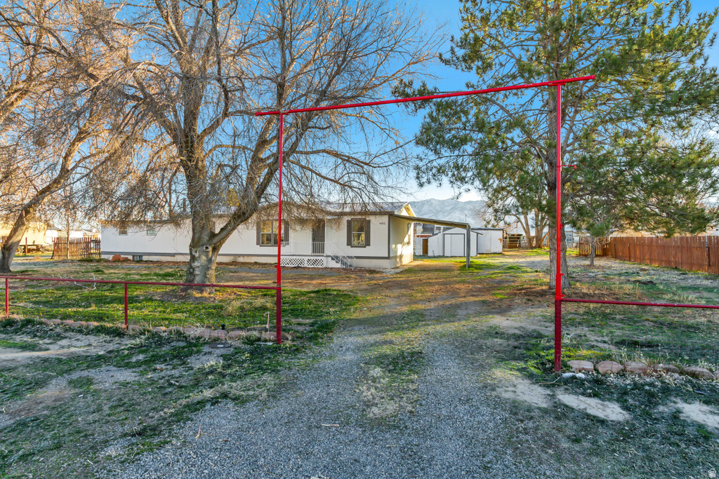 4302 PALMER RD Erda, UT 84074