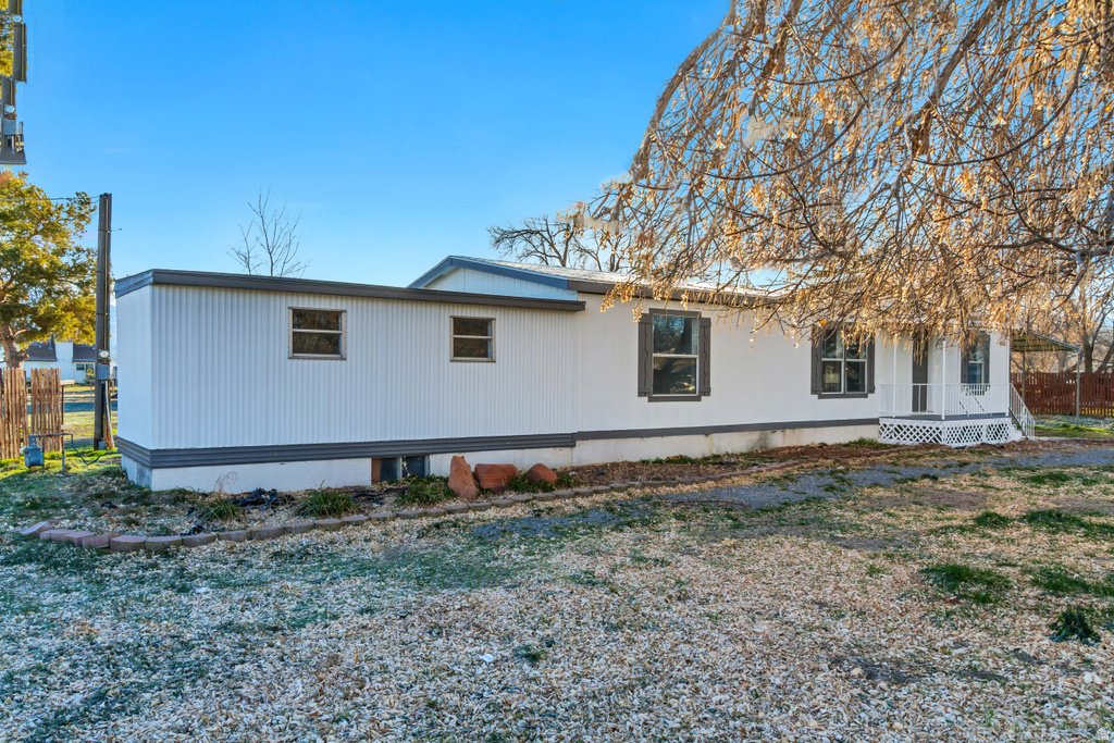 4302 PALMER RD Erda, UT 84074