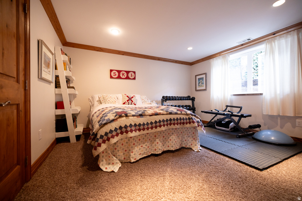 8867 S EAST HILLS DR Sandy, UT 84093