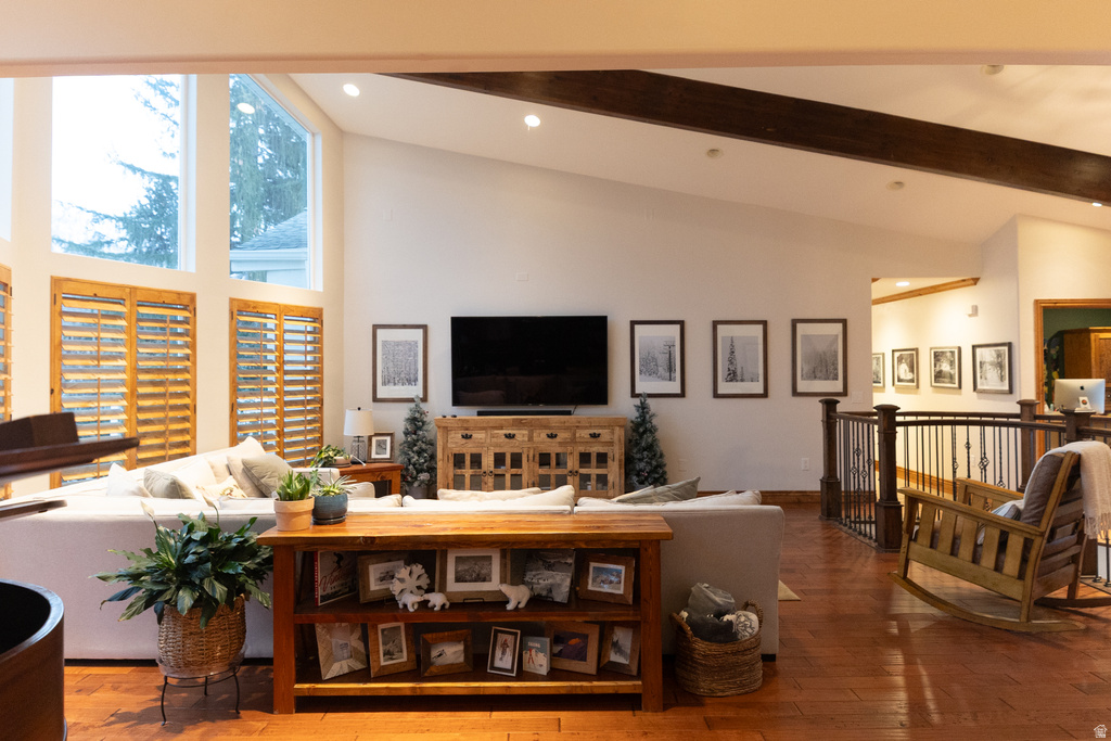 8867 S EAST HILLS DR Sandy, UT 84093