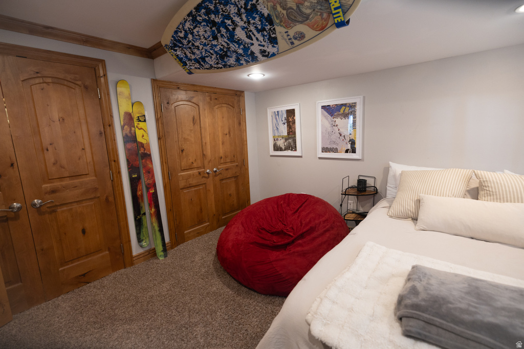 8867 S EAST HILLS DR Sandy, UT 84093