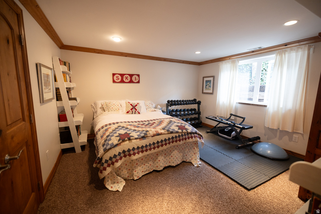 8867 S EAST HILLS DR Sandy, UT 84093