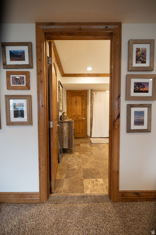 8867 S EAST HILLS DR Sandy, UT 84093