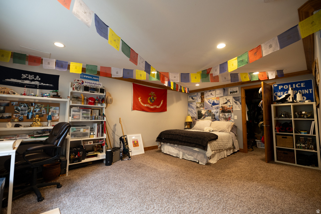 8867 S EAST HILLS DR Sandy, UT 84093