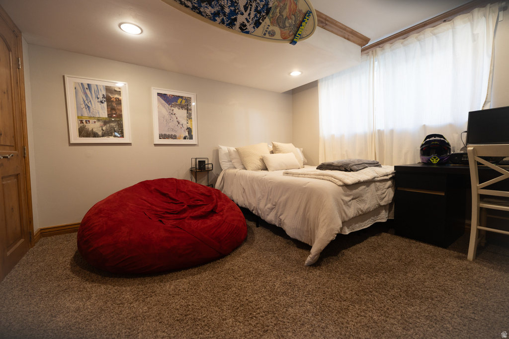 8867 S EAST HILLS DR Sandy, UT 84093