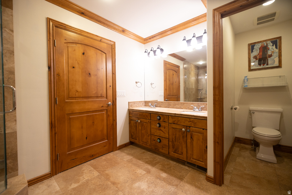 8867 S EAST HILLS DR Sandy, UT 84093