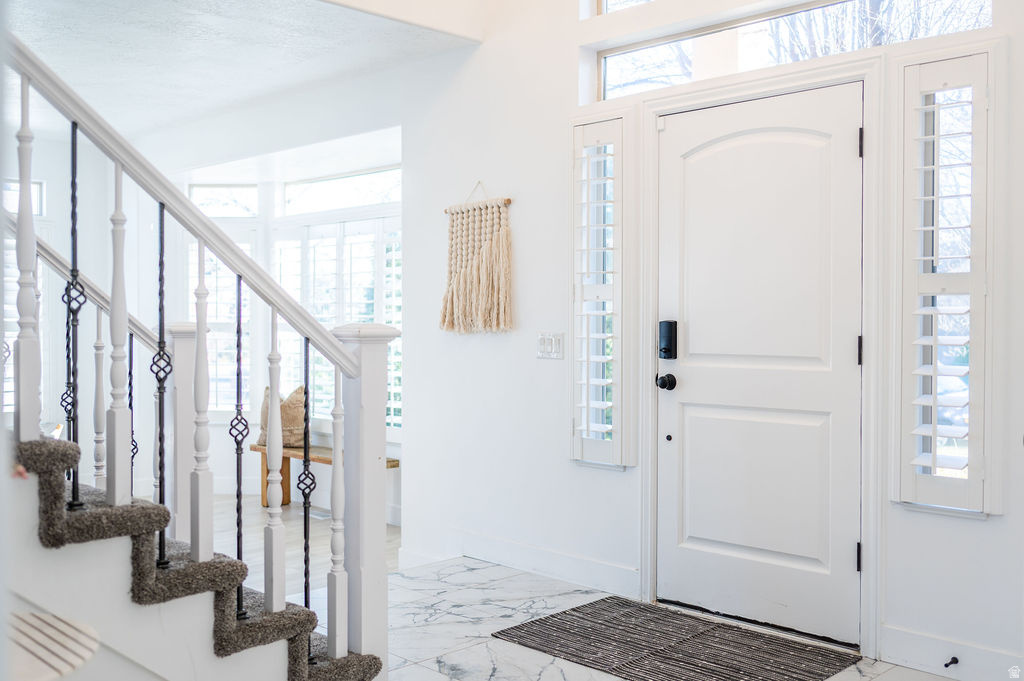 4222 W CHESTNUT VIEW DR DR South Jordan, UT 84009