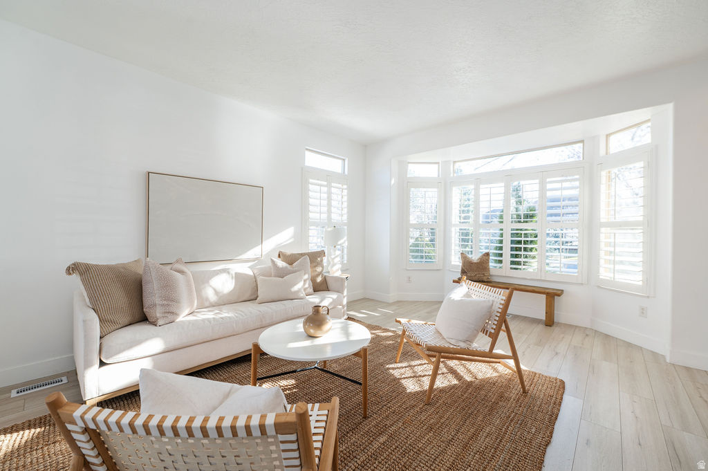 4222 W CHESTNUT VIEW DR DR South Jordan, UT 84009