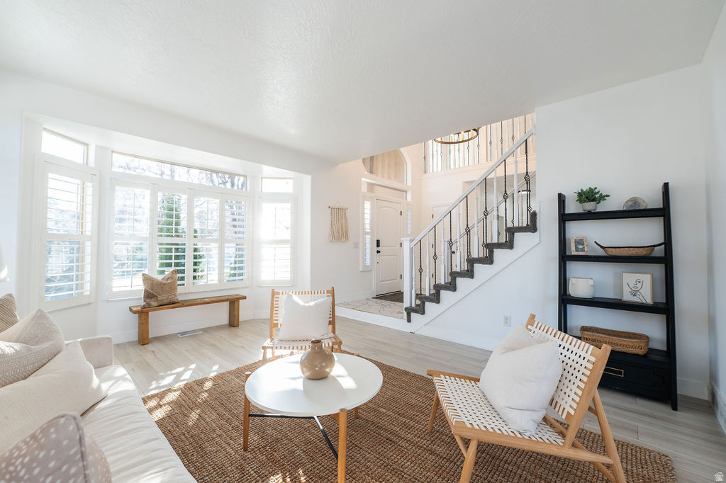 4222 W CHESTNUT VIEW DR DR South Jordan, UT 84009