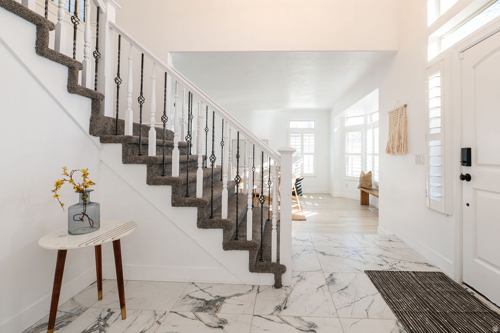 4222 W CHESTNUT VIEW DR DR South Jordan, UT 84009