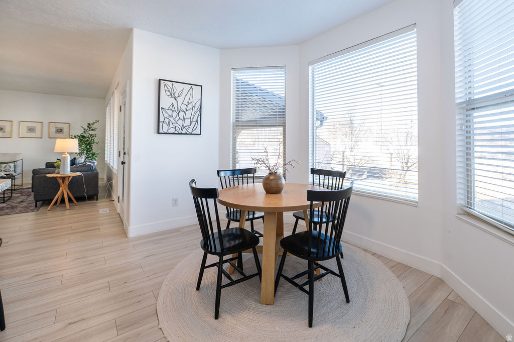 4222 W CHESTNUT VIEW DR DR South Jordan, UT 84009