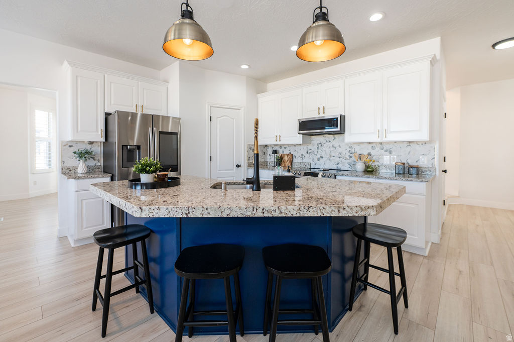 4222 W CHESTNUT VIEW DR DR South Jordan, UT 84009