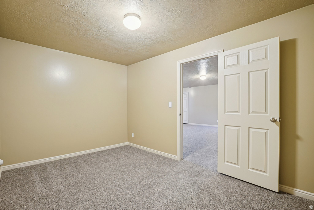 7924 S RANCHHAND RD West Jordan, UT 84081