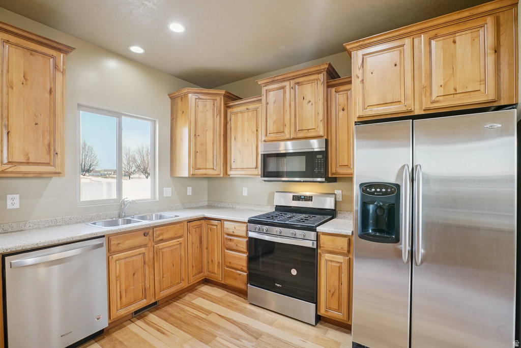 7924 S RANCHHAND RD West Jordan, UT 84081