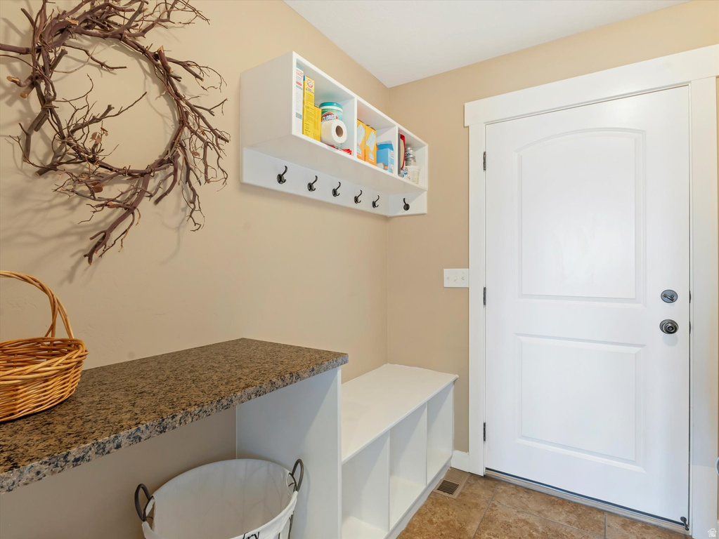 7817 N BLUE SPRUCE RD Eagle Mountain, UT 84005