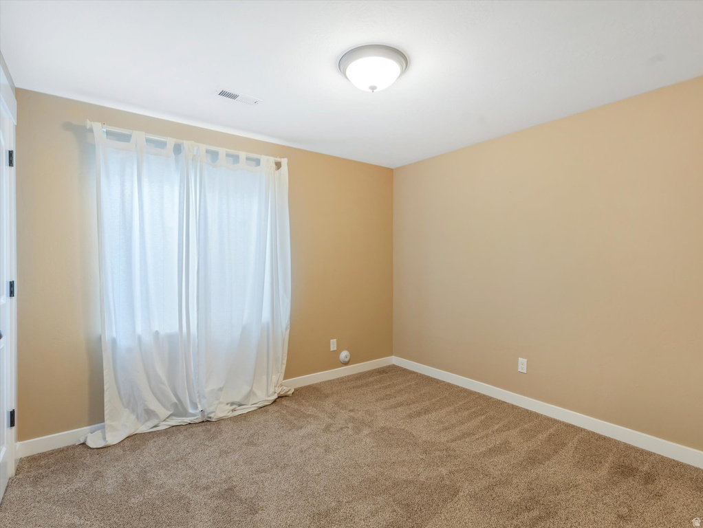 7817 N BLUE SPRUCE RD Eagle Mountain, UT 84005