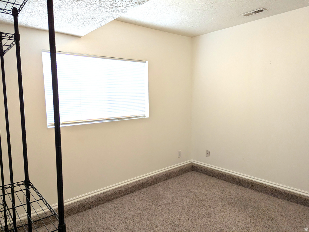 2928 W 2075 S Syracuse, UT 84075