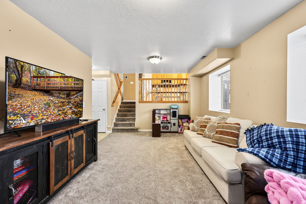 1263 N 780 W Clinton, UT 84015