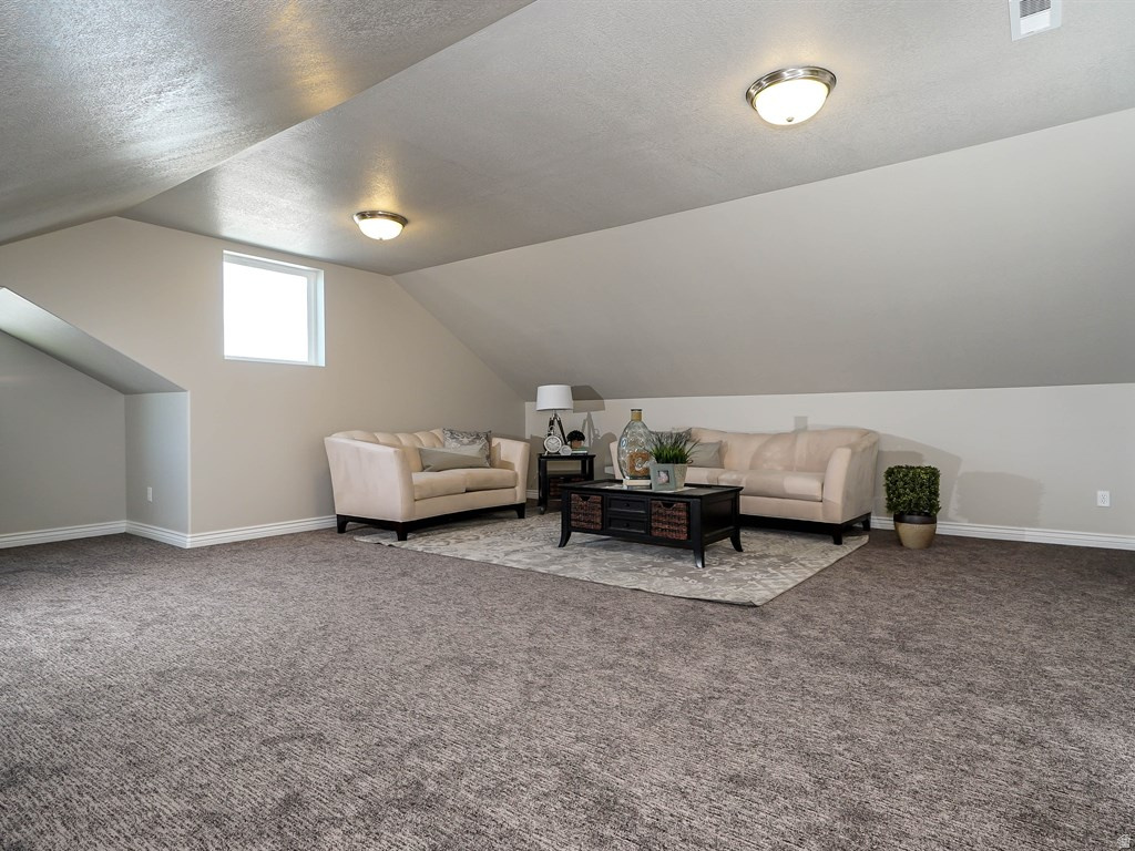 3286 S 2275 W West Haven, UT 84401