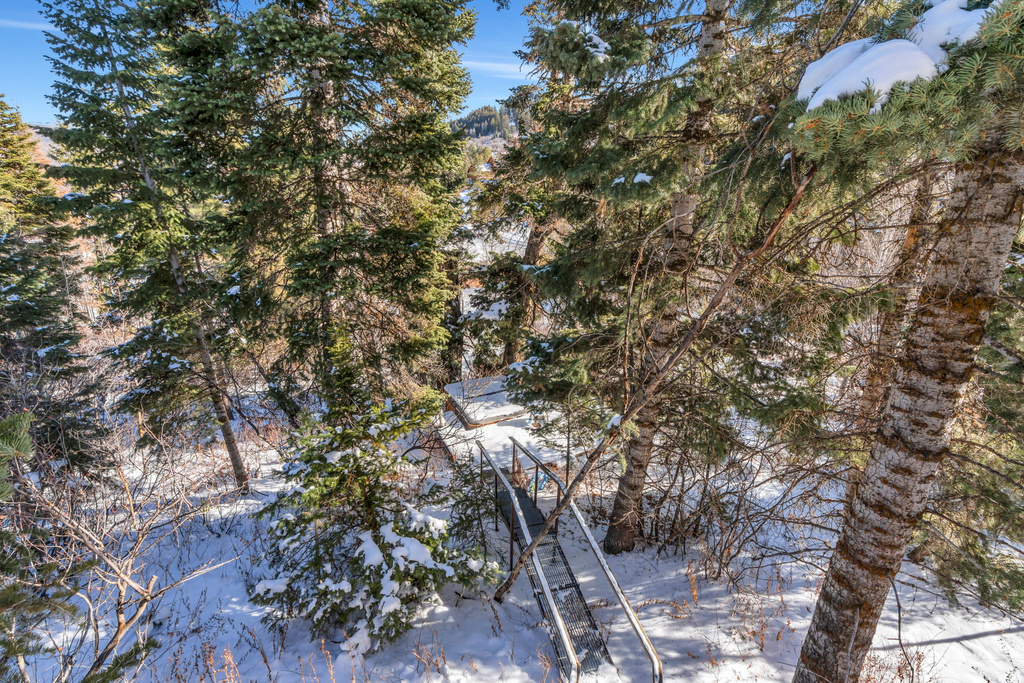 4940 W PONDEROSA CT Park City, UT 84098