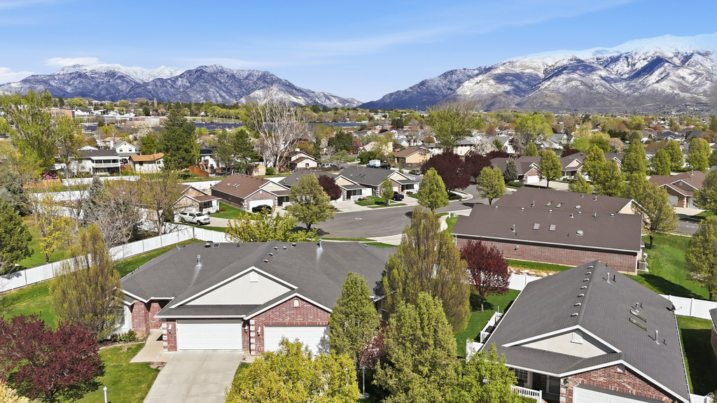 2320 N 1085 W Layton, UT 84041