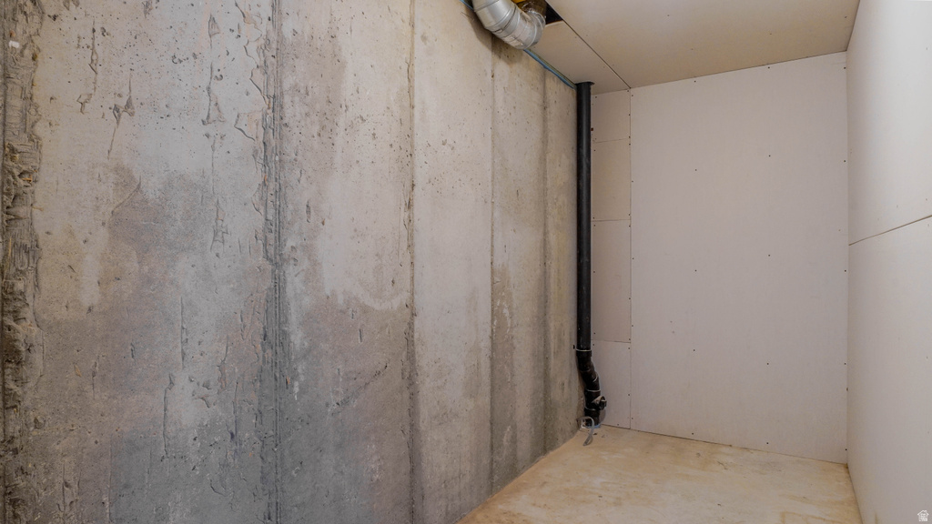 1862 W 1690 S Woods Cross, UT 84087