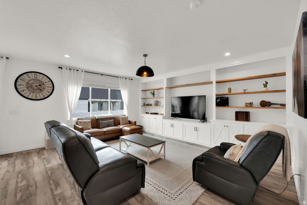 1052 W VALOR CT Bluffdale, UT 84065