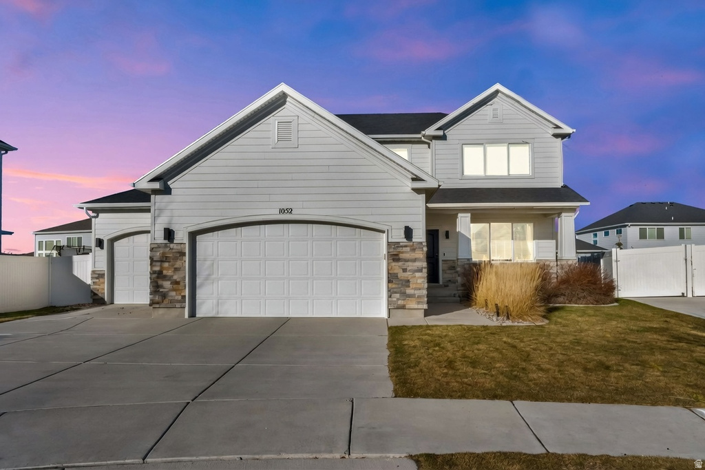 1052 W VALOR CT Bluffdale, UT 84065