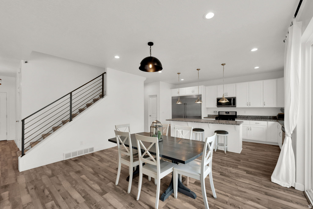 1052 W VALOR CT Bluffdale, UT 84065