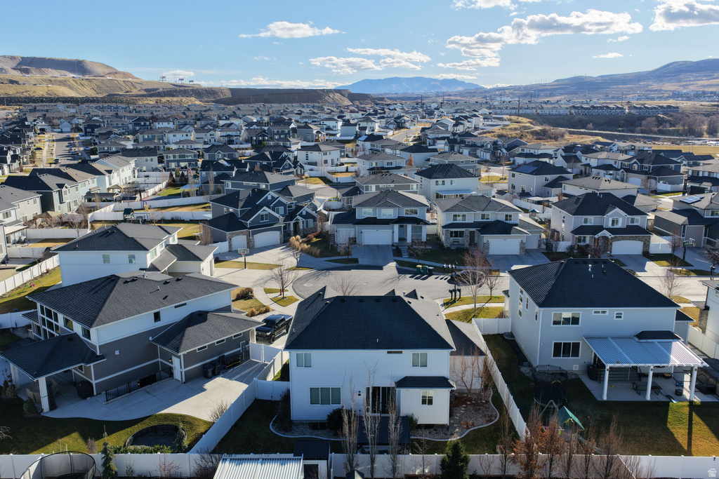 1052 W VALOR CT Bluffdale, UT 84065