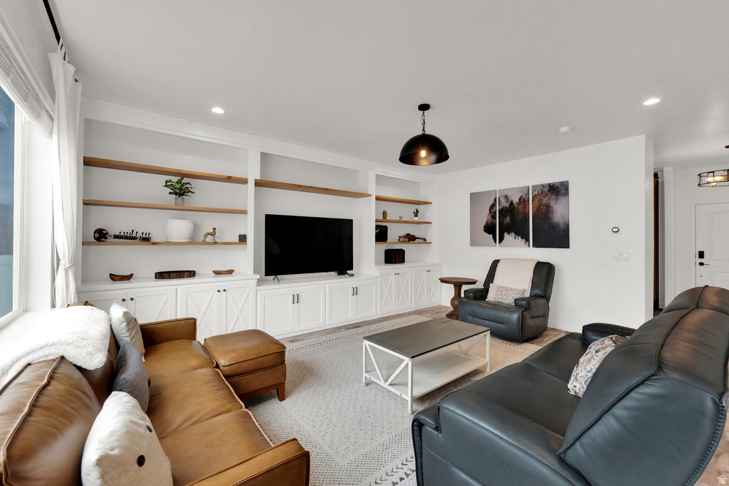 1052 W VALOR CT Bluffdale, UT 84065