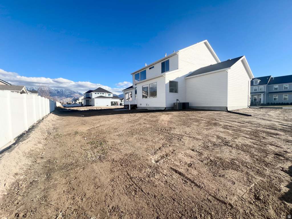71 E POWELL ST #106 Vineyard, UT 84059
