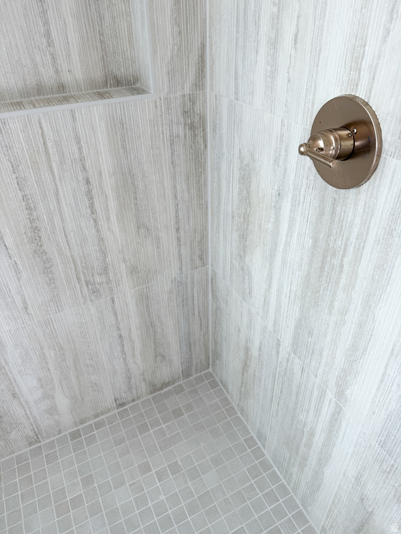 71 E POWELL ST #106 Vineyard, UT 84059