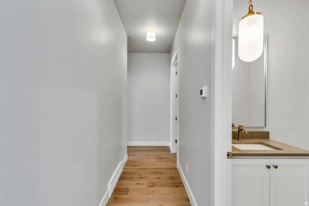 71 E POWELL ST #106 Vineyard, UT 84059