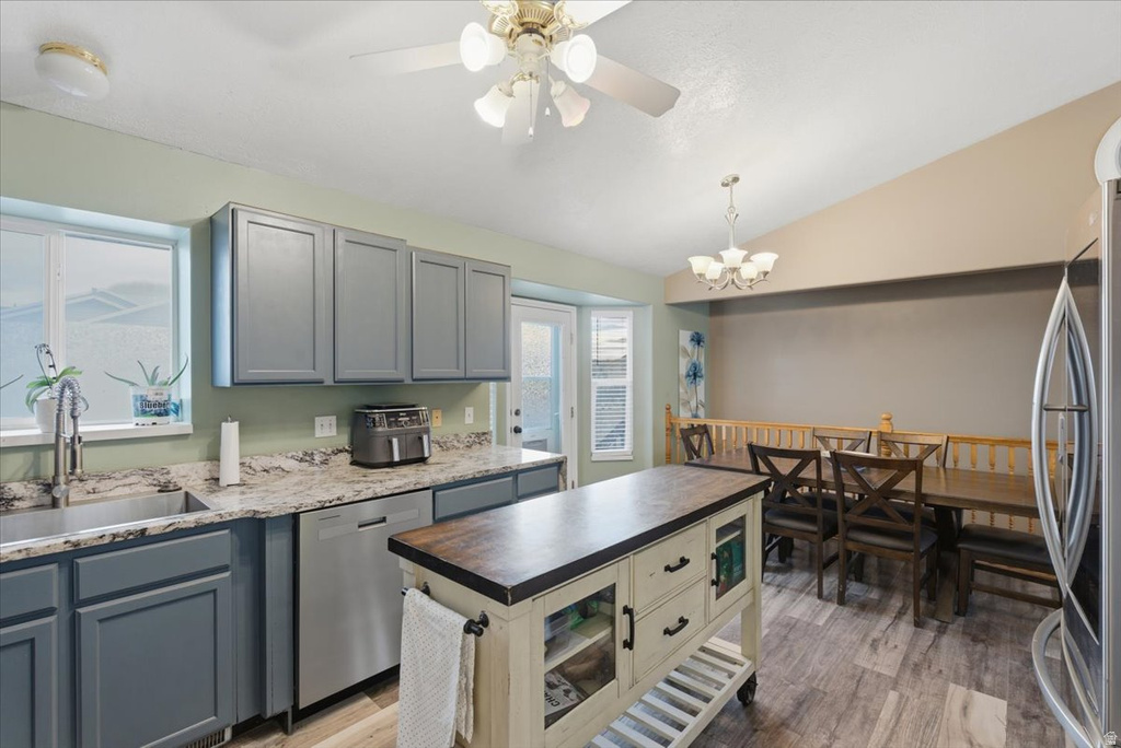 3083 S 6500 W West Valley City, UT 84128